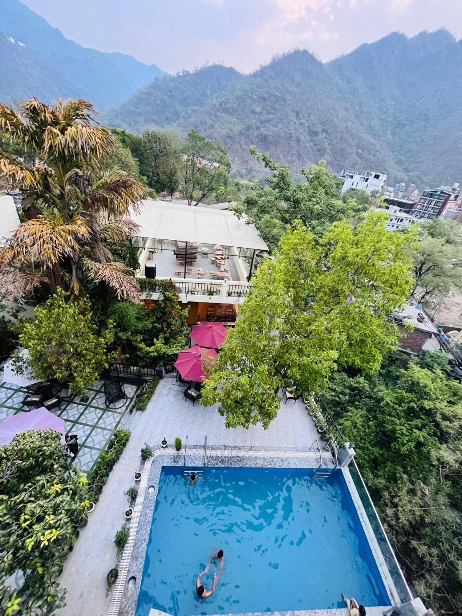 Yogved Hospitality & Resort Rishīkesh Εξωτερικό φωτογραφία