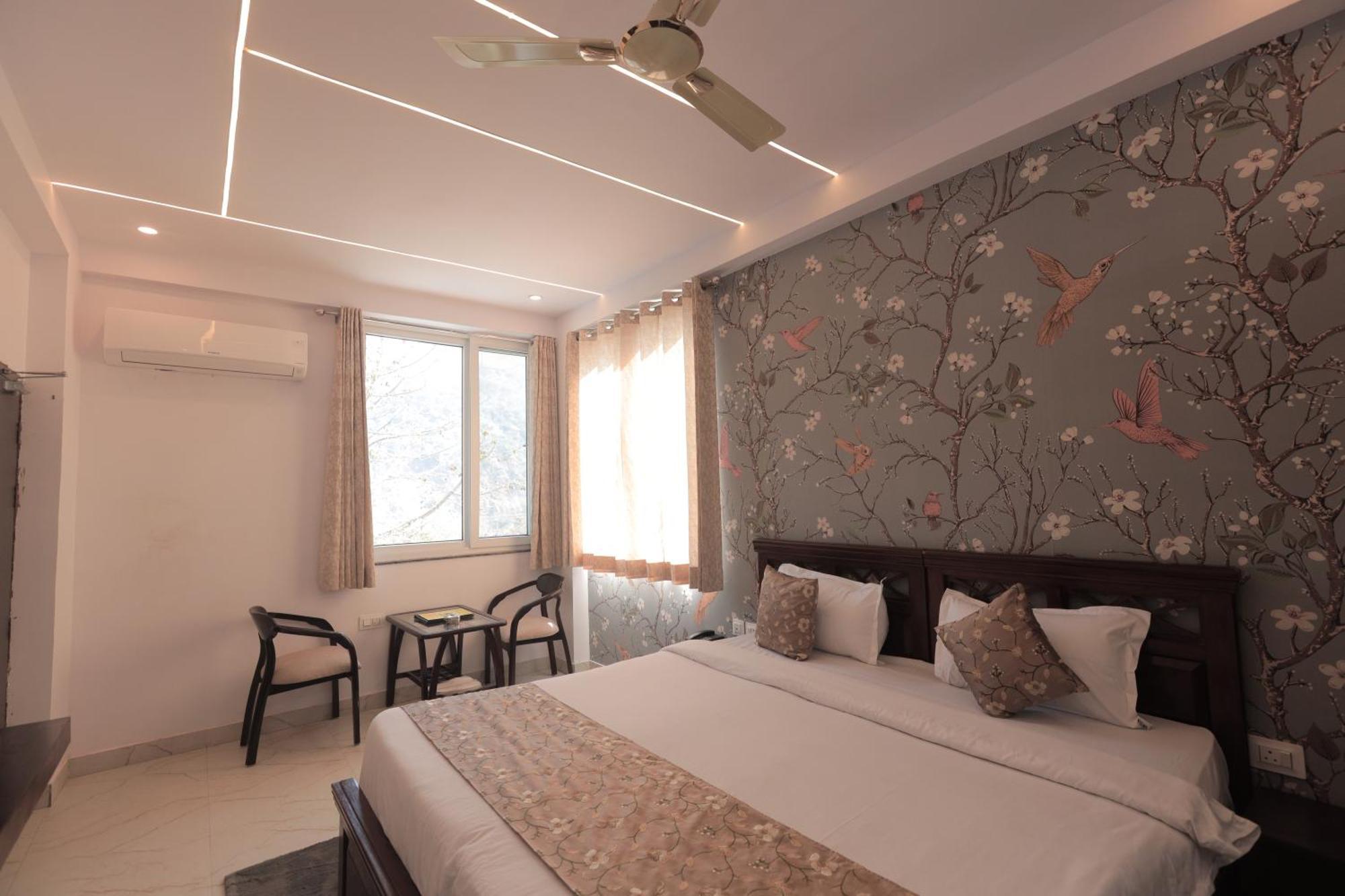 Yogved Hospitality & Resort Rishīkesh Εξωτερικό φωτογραφία
