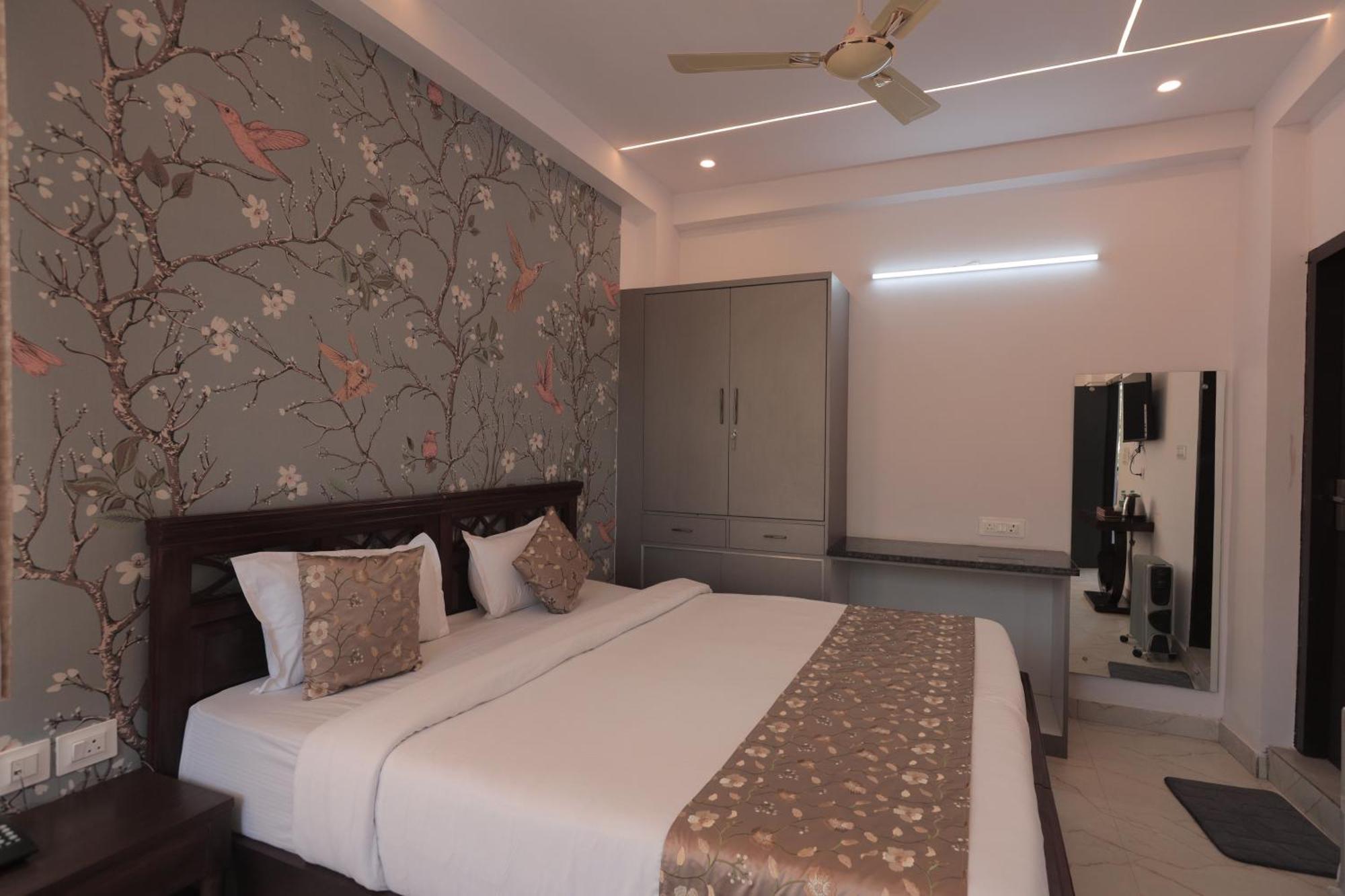 Yogved Hospitality & Resort Rishīkesh Εξωτερικό φωτογραφία